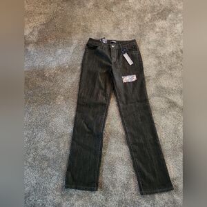 NWT Bandolino Dark Wash Jeans size 6 73%cotton Stretch, Jeweled, Rhinestones.‎